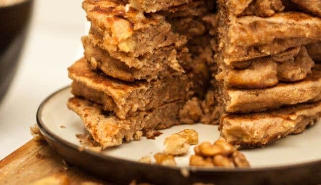 1-Bowl Walnut Banana Pancakes Recipe