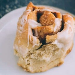 The simplest vegan cinnamon buns recipe
