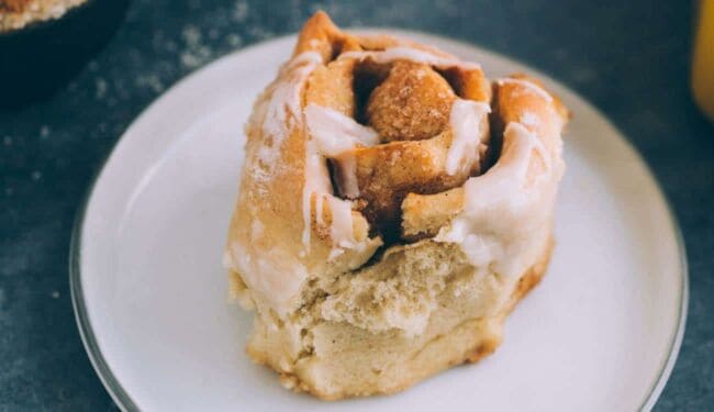 The simplest vegan cinnamon buns recipe