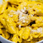 Vegan pumpkin mac 'n' cheese recipe