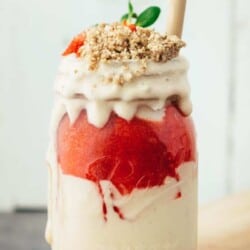 Strawberry protein smoothie with delicious pecan nut crunch recipe