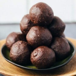 Raw Brownie Bites (15 minutes) Recipes