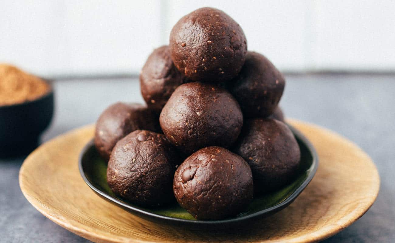 Raw Brownie Bites (15 minutes) Recipes