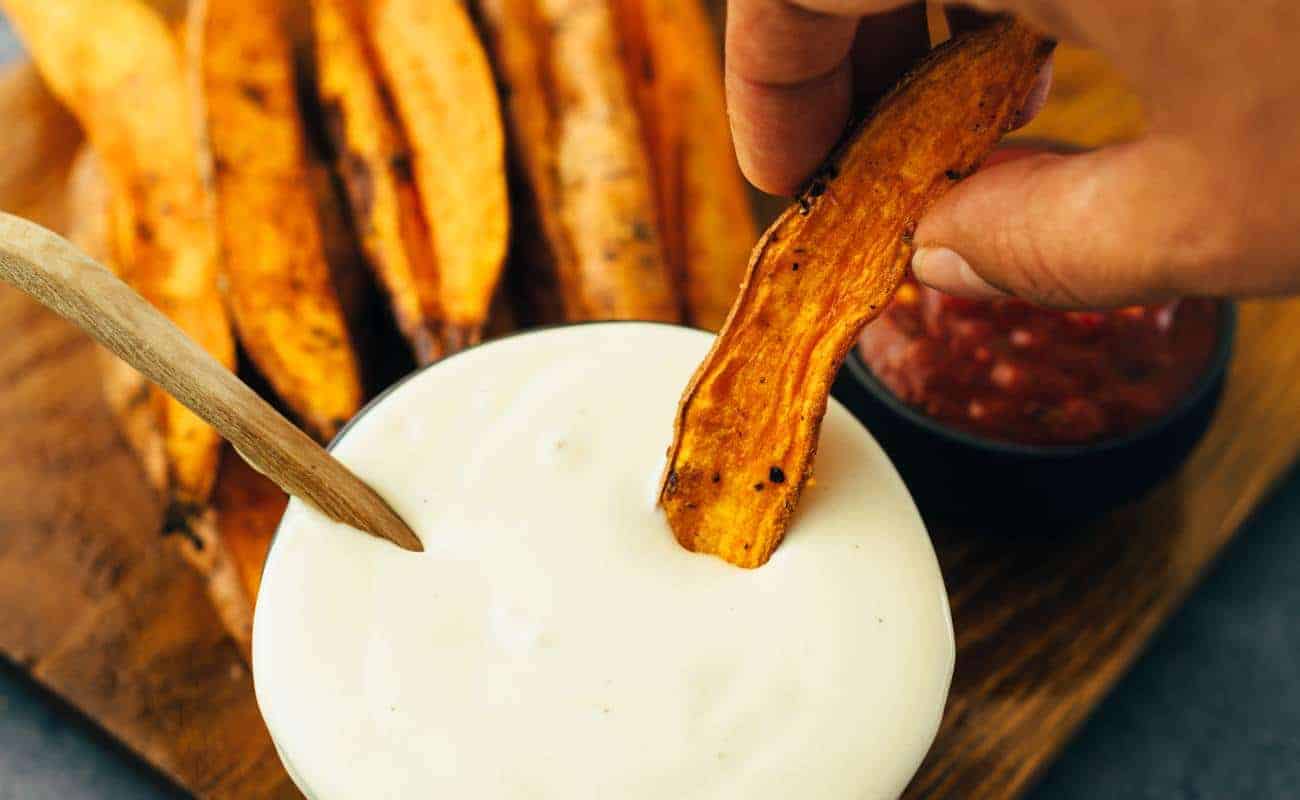 vegan sweet potato wedges with cashew mayo (30 minutes) recipe