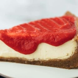 Vegan Yogurt (Raw) Cheesecake with Raspberry Sauce Recipe