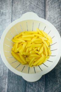 Die knusprigsten Pommes (vegan, gf)