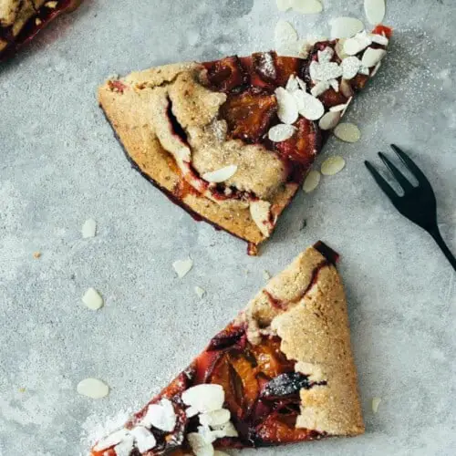 Simple plum galette (vegan) recipe