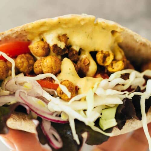 Shawarma sandwich with chickpeas (25 minutes) recipe