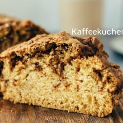 Coffee cake with cinnamon sugar (gluten-free, vegan)