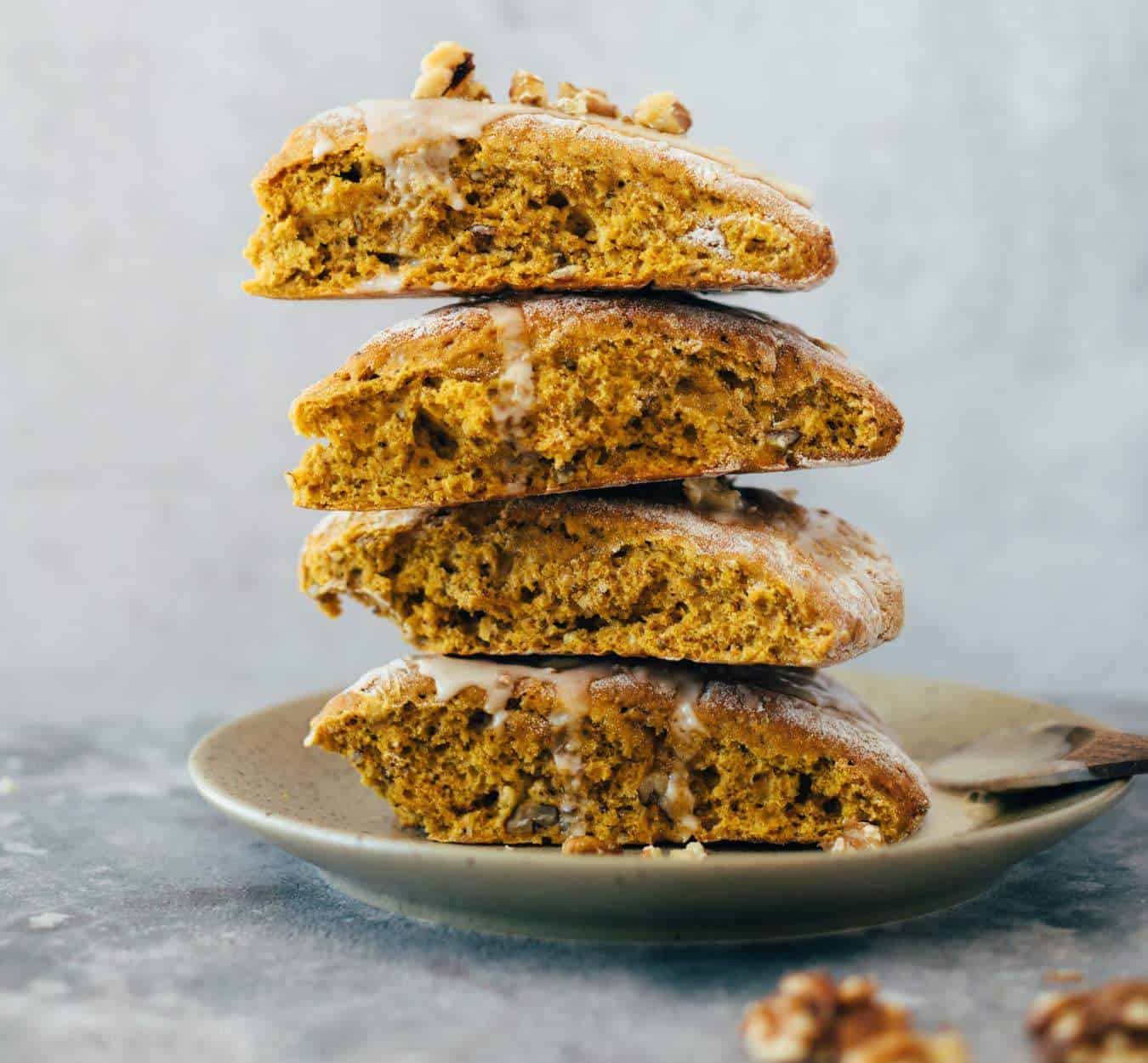 Pumpkin scones with frosting (35 minutes) vegan recipe