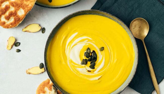 Pumpkin soup with ginger cream (15 minutes) recipe