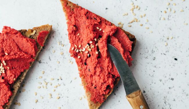 make beet hummus yourself - HOW to make