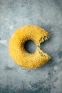 Vegane Donuts mit Zimtzucker (30 Minuten)