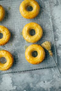 Vegane Donuts mit Zimtzucker (30 Minuten)