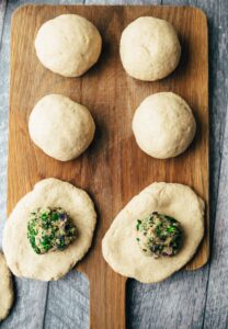 Knödel mit Feta-Spinat Füllung