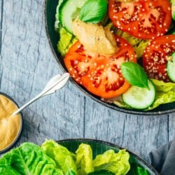 Salad with creamy hemp tomato dressing (oil-free)