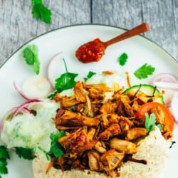 Vegan gyros sandwich with jackfruit