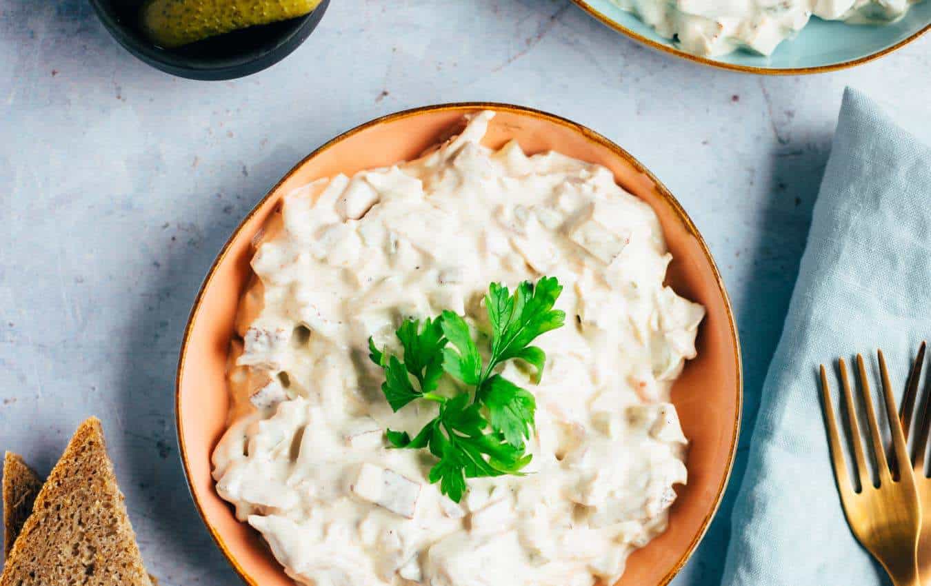 Creamy meat salad with jackfruit