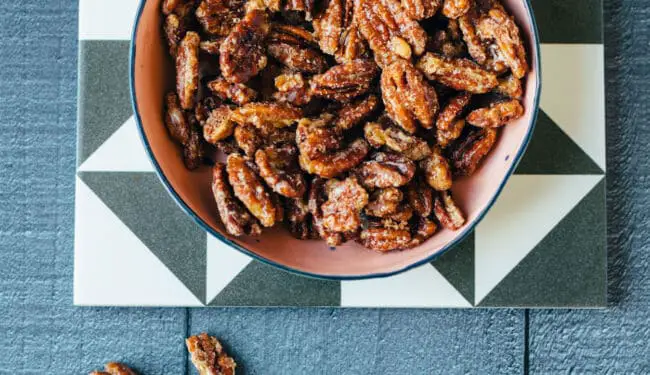 Caramelize pecans simply