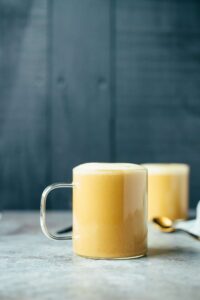 vegane Pumpkin Spice Latte (4 Zutaten)