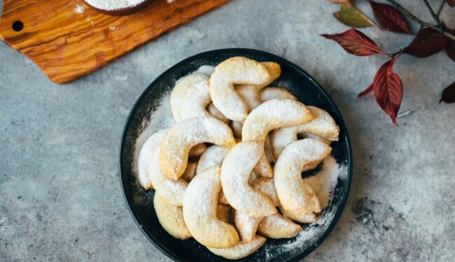 Vanilla crescent (vegan)