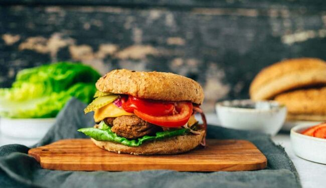 Seitan burger (for grilling) vegan