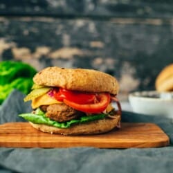 Seitan burger (for grilling) vegan