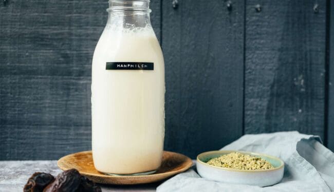 Hemp milk (vegan)