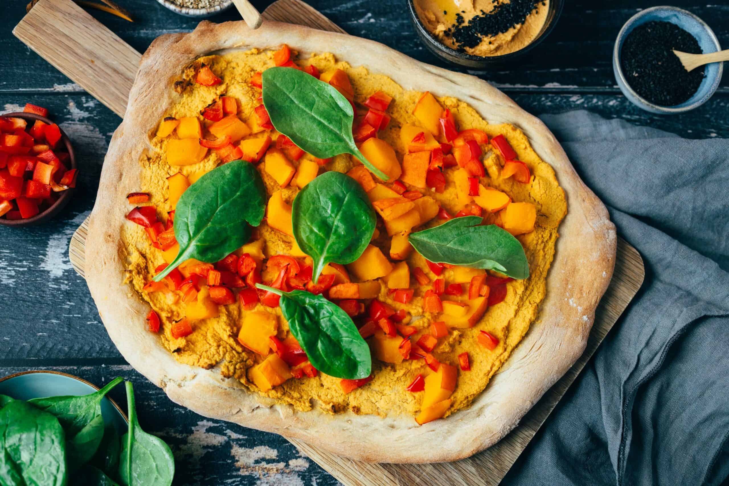 Pizza "Yoga" with hummus and pumpkin