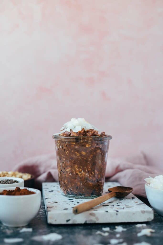 Coconut Chocolate Overnight Oats