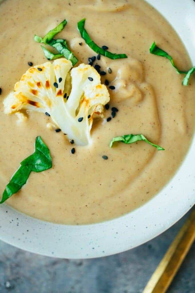 Cauliflower soup (vegan + gluten-free)