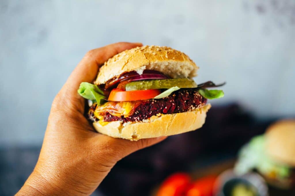 Protein burger with beetroot