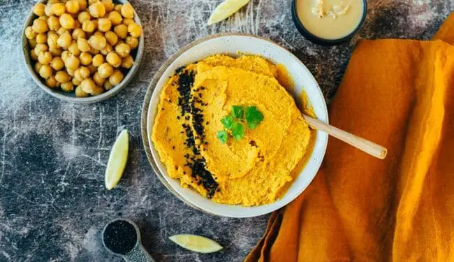 Make sweet potato hummus yourself (no waste!) v&gf