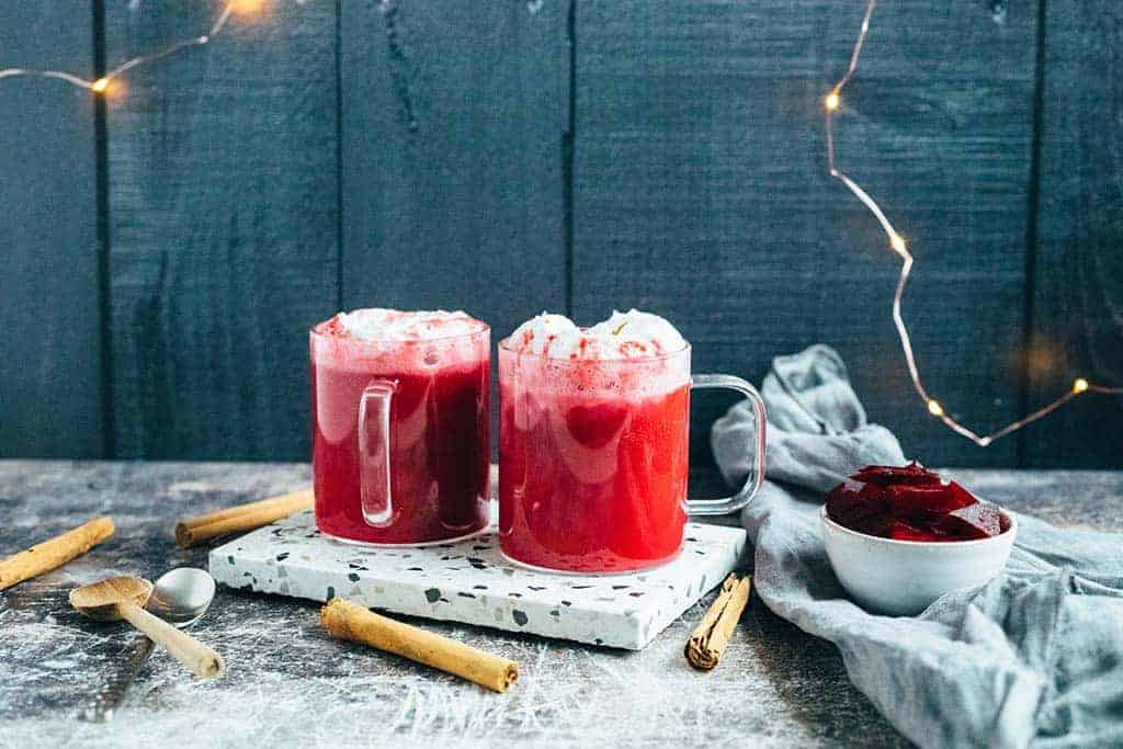 Beet latte (10 minutes)