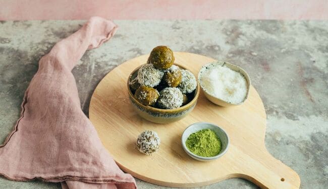 Banana Matcha Bliss Balls (15 minutes)