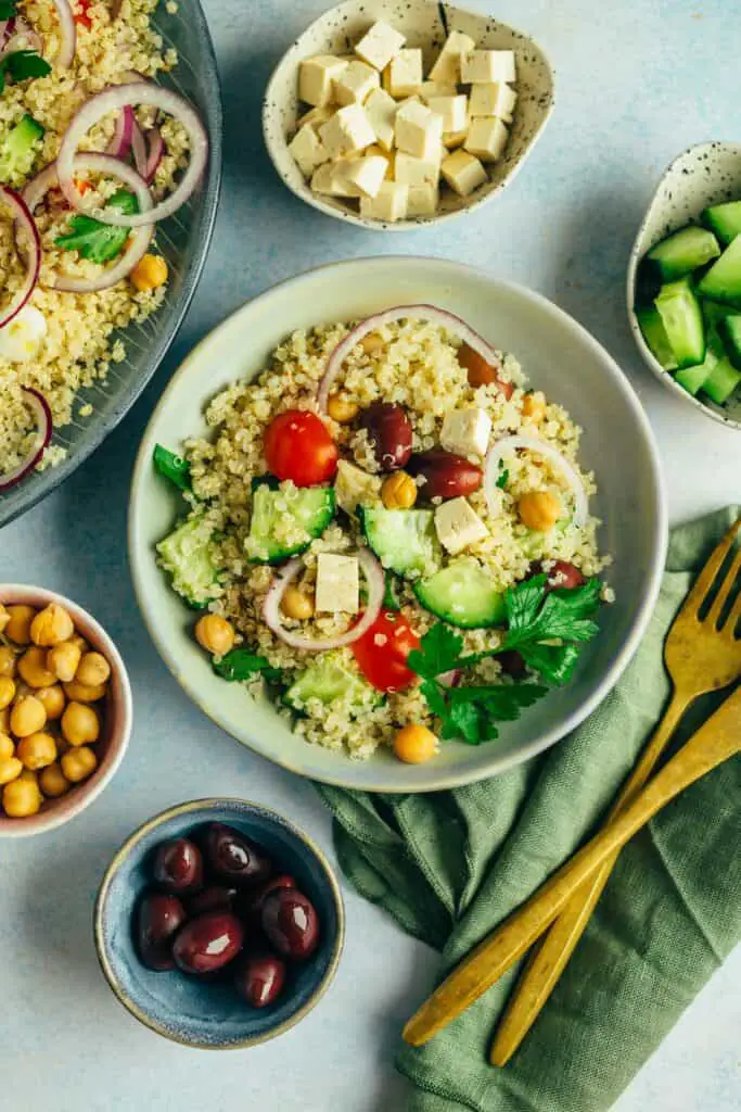 Greek salad with quinoa