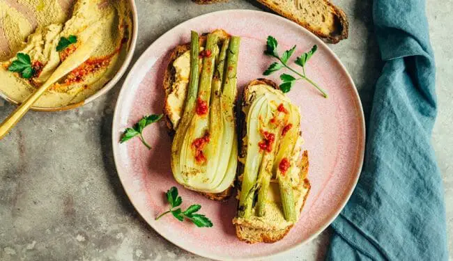 Braised fennel on hummus