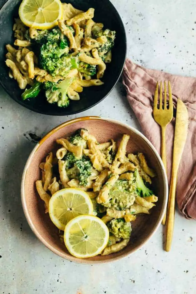 Broccoli lemon pasta casserole