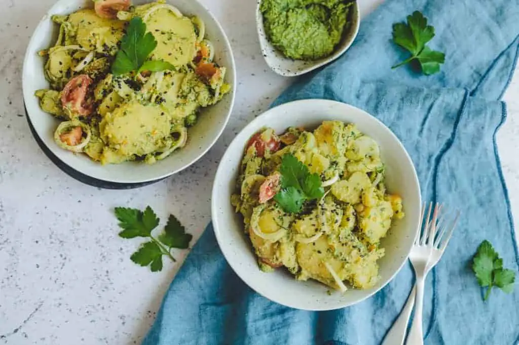 Potato salad with wild garlic pesto