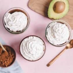 Avocado chocolate mousse (7 ingredients)