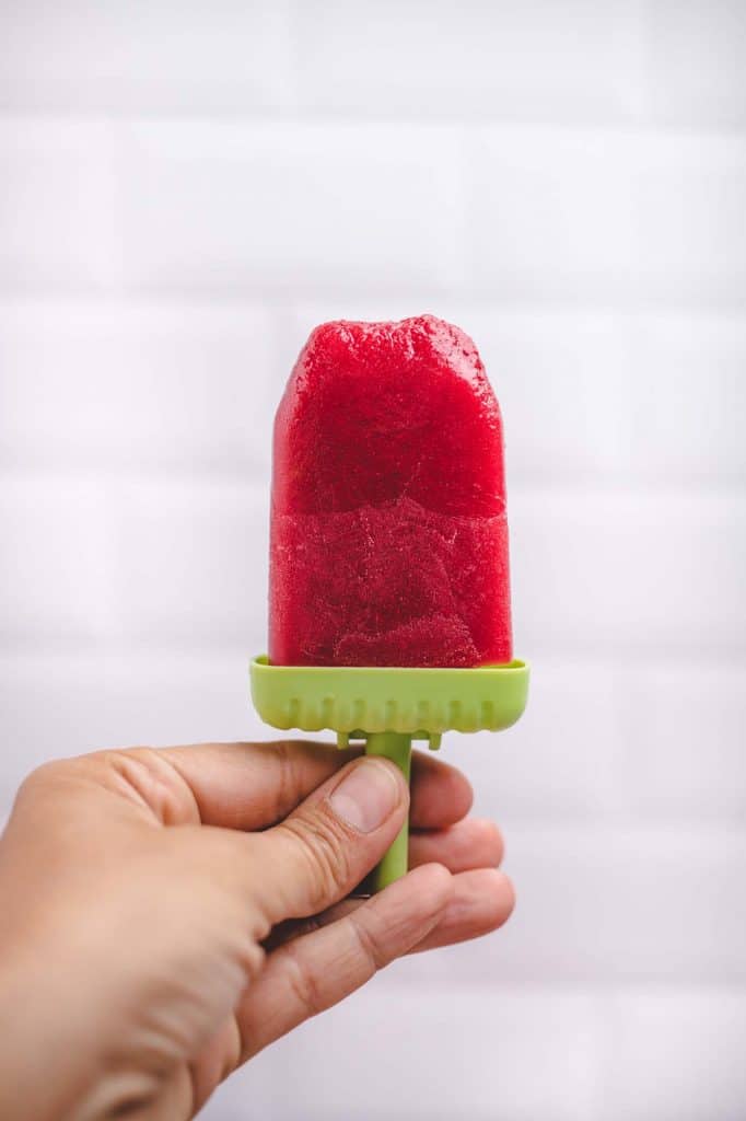 Berry popsicles (vegan &amp; gluten-free)