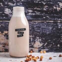 Hazelnut milk (5 minutes) superquick