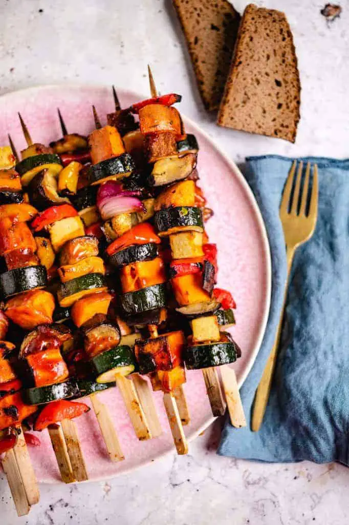 Tofu vegetable skewers (grilled)