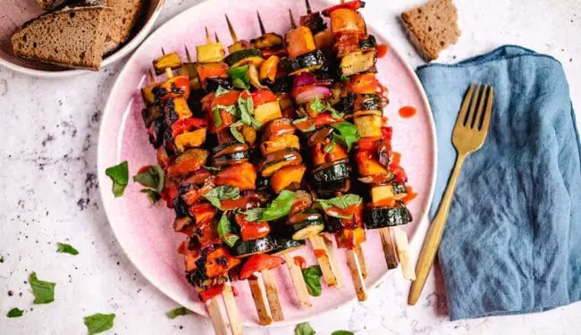 Tofu vegetable skewers (grilled)