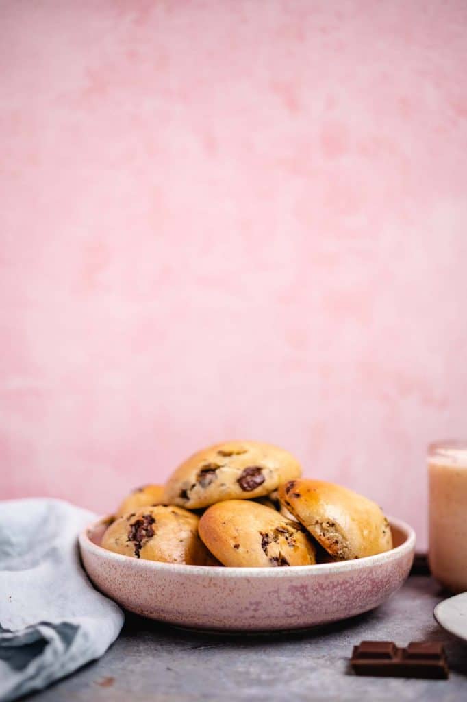 Vegan chocolate rolls