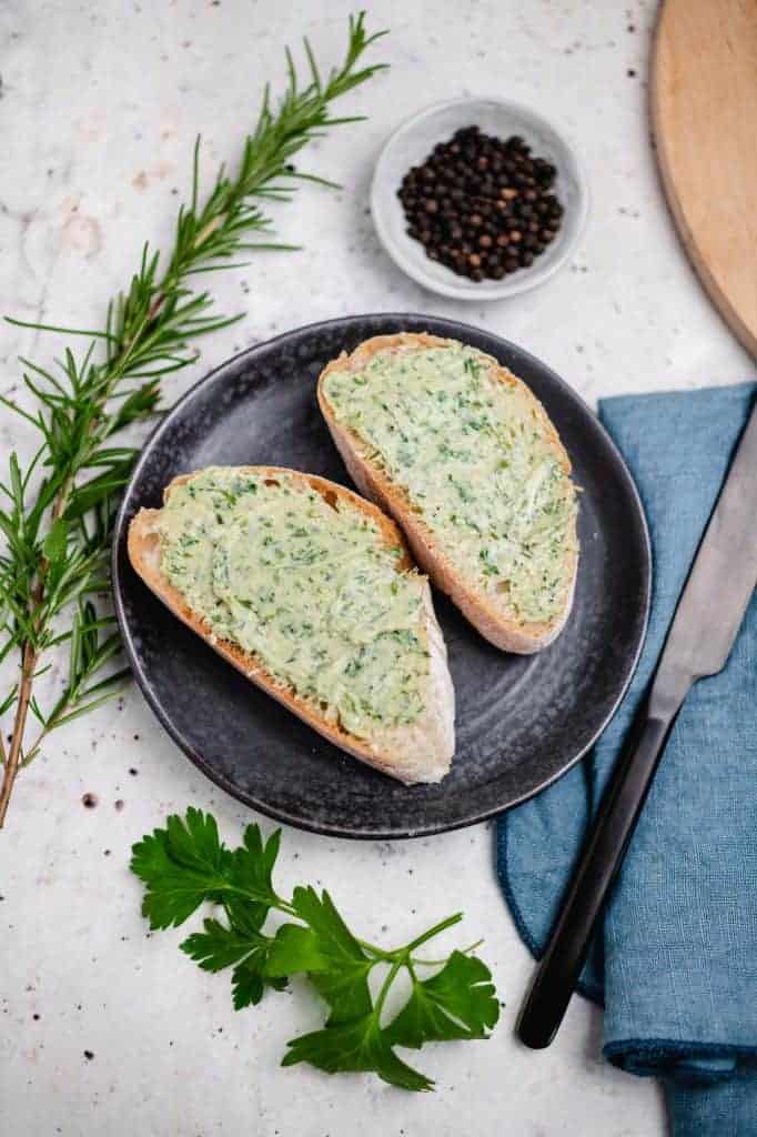 Make your own herb butter (v&gf)