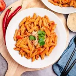 Pasta Arrabiata (30 minutes) vegan recipe