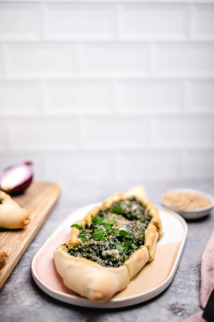 Pide with spinach and feta (vegan & gluten-free)