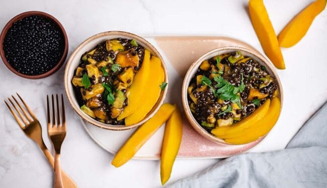 Salad with beluga lentils, avocado and mango (v & gf)