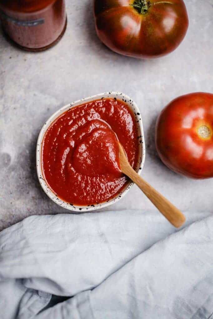 Make healthy ketchup yourself